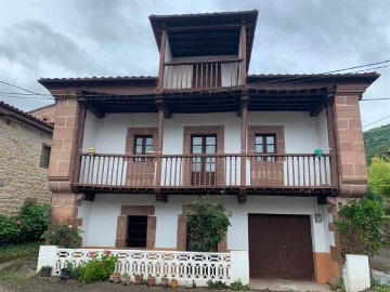 House 2 Bedrooms in Las Barcenas