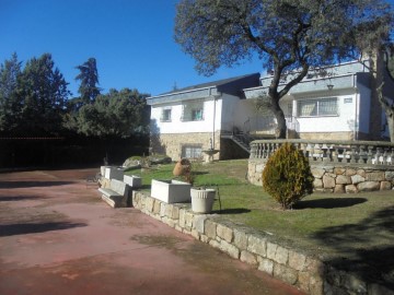 Casa o chalet 5 Habitaciones en Mojadillas - Parque de las Infantas - El Paraiso