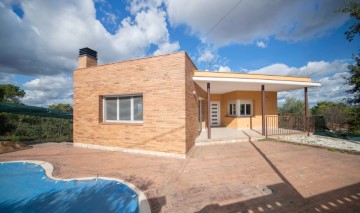 House 3 Bedrooms in Pinedas Armengol