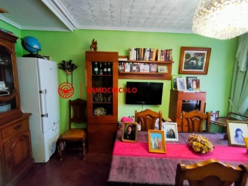 House 4 Bedrooms in Tardajos