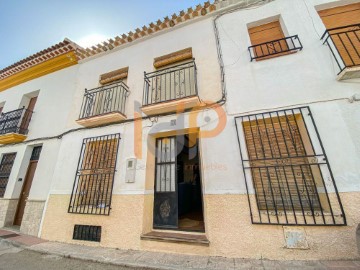 House 4 Bedrooms in Vélez-Blanco