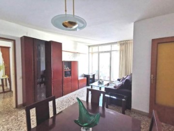 Apartamento 3 Quartos em Rubí Centre