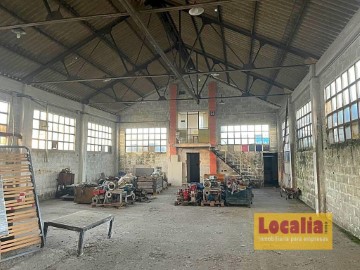 Industrial building / warehouse in Covadonga - Campuzano - Ciudad Vergel
