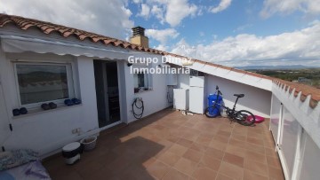 Apartment 3 Bedrooms in Tordera