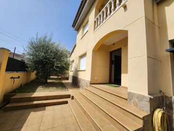 Casa o chalet 4 Habitaciones en La Pobla de Montornès