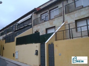 House 4 Bedrooms in Belmonte de Tajo