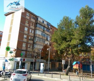 Piso 3 Habitaciones en Plaça Catalunya - Vinyets