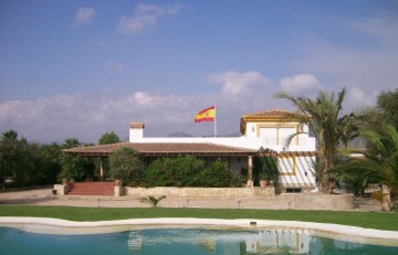 Casa o chalet 6 Habitaciones en La Hoya-Almendricos-Purias