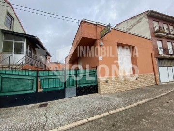 Industrial building / warehouse in Castañares de Rioja