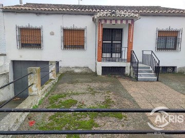 Maison 3 Chambres à La Puebla de Montalbán