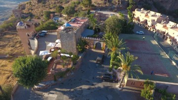 Commercial premises in El Cortijo Grande