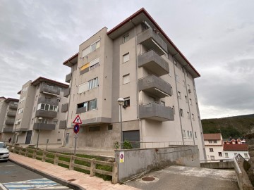 Piso 3 Habitaciones en Sabiñanigo Centro-Aurín