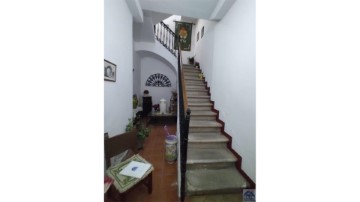 House 5 Bedrooms in Centro - Argentina