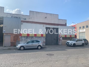 Industrial building / warehouse in Sant Joan Baptista