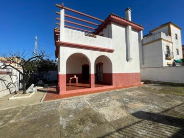 Casa o chalet 4 Habitaciones en Salteras