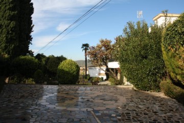 House 4 Bedrooms in Venta Santa Bárbara