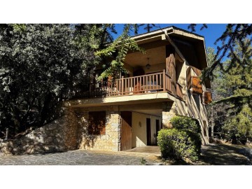 Casa o chalet 4 Habitaciones en Sant Llorenç de Morunys
