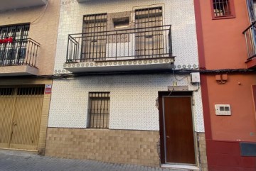 House 3 Bedrooms in Cerro Amate