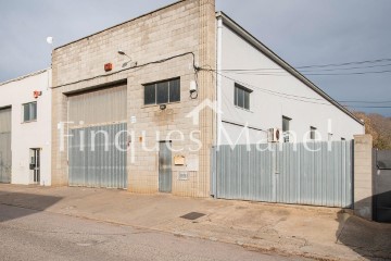 Industrial building / warehouse in Pont-Xetmar