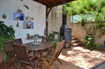 House 4 Bedrooms in Montflorit-Plana del Castell