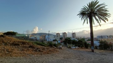 Terreno em Camino del Hierro