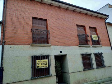 House 5 Bedrooms in Ciudad Rodrigo