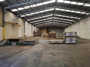 Industrial building / warehouse in Beniparrell