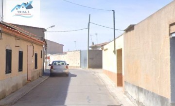 House 4 Bedrooms in Villacañas