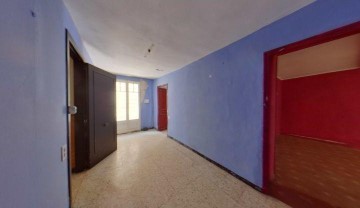 House 4 Bedrooms in Seròs