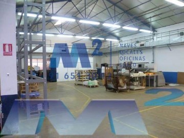 Nave en Zona Industrial