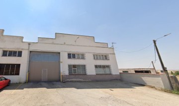Industrial building / warehouse in Villagonzalo Pedernales
