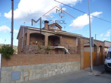 Casa o chalet 4 Habitaciones en Once de Septiembre - Sant Jordi