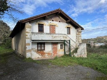 House  in Uribe