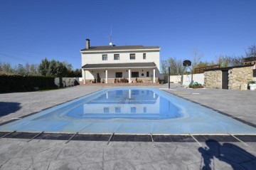 Maison 3 Chambres à Cigarrales del Alberche