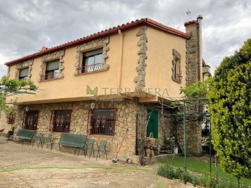 Casa o chalet 7 Habitaciones en Aldeanueva de la Vera