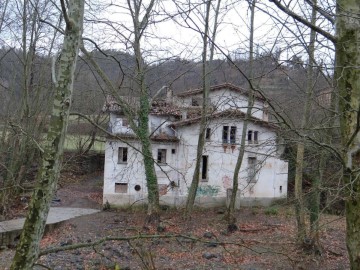 Country homes in Olot