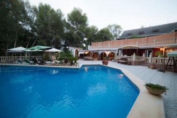 House 5 Bedrooms in Fondo