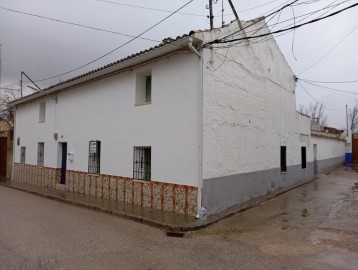 House 8 Bedrooms in Horcajo de Santiago