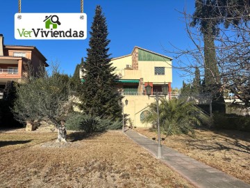 House 7 Bedrooms in Sant Vicenç dels Horts