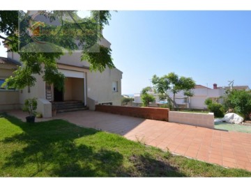 Casa o chalet 4 Habitaciones en El Portil