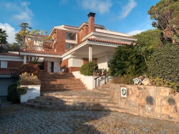 House 6 Bedrooms in Califòrnia-Santa Madrona
