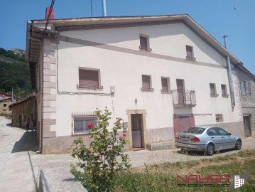 Casa o chalet 5 Habitaciones en San Román de Campezo / Durruma Kanpezu