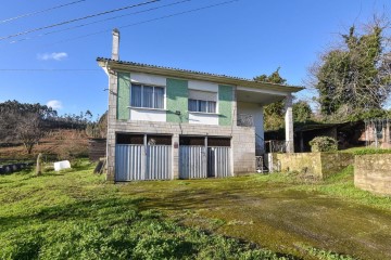 Maison 5 Chambres à Barallobre (Santiago)