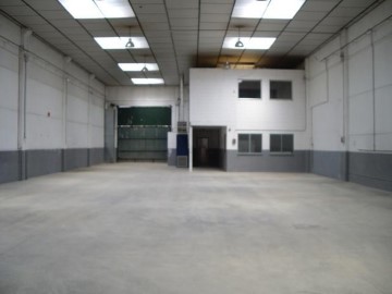Industrial building / warehouse in Sentmenat
