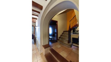 House 5 Bedrooms in Gelida