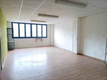 Commercial premises in Taradell