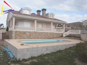 House 5 Bedrooms in Otero de Herreros