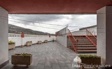 House 8 Bedrooms in Marchena