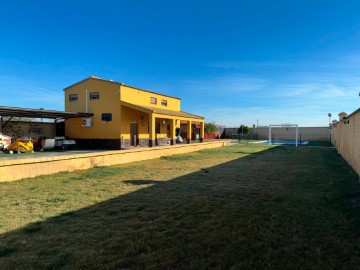 Casas rústicas 4 Habitaciones en Los Palacios y Villafranca