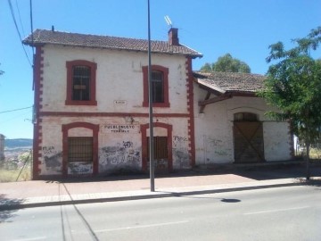 Edificio en Peñarroya-Pueblonuevo